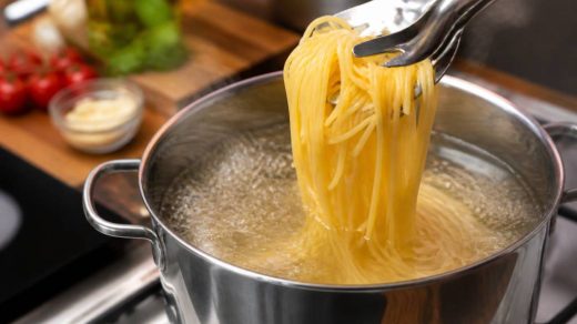 Cuisson des pâtes : méthodes et conseils pour une texture parfaite