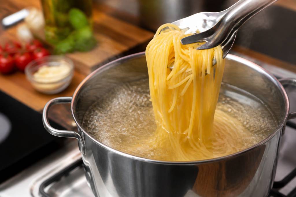 Cuisson des pâtes : méthodes et conseils pour une texture parfaite
