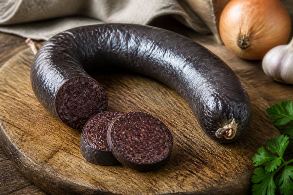 Fabrication du boudin noir : recette, étapes et conseils